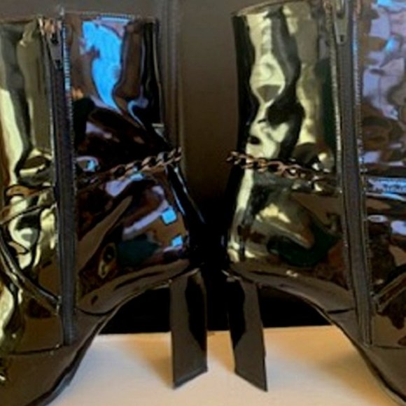 Charles Jourdan Black Leather Lacquer Boots Zip Up Sculpted Heel Sz: 6 1/2 - Picture 8 of 8